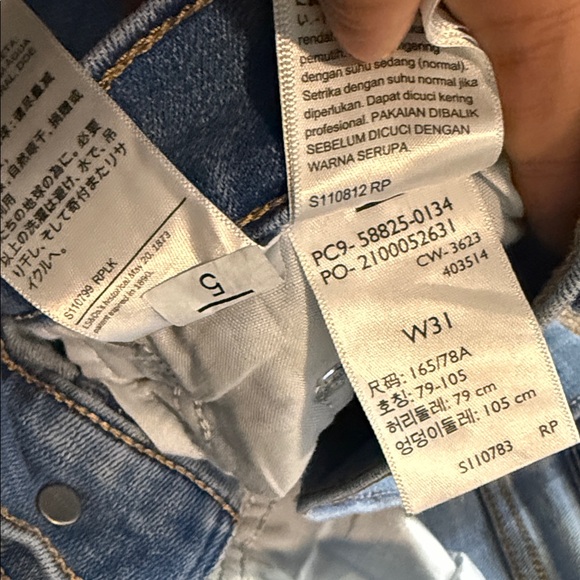 Levi's Women's Straight Leg Blue Jeans - Picture 5 of 5